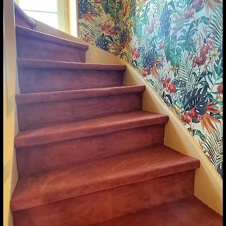 Les Maisons Du Bonheur Bed & Breakfast *