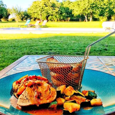 B&B Les Maisons Du Bonheur 3*