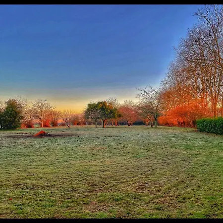 Les Maisons Du Bonheur 3* Château-Garnier