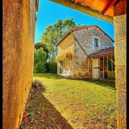 B&B Les Maisons Du Bonheur Château-Garnier